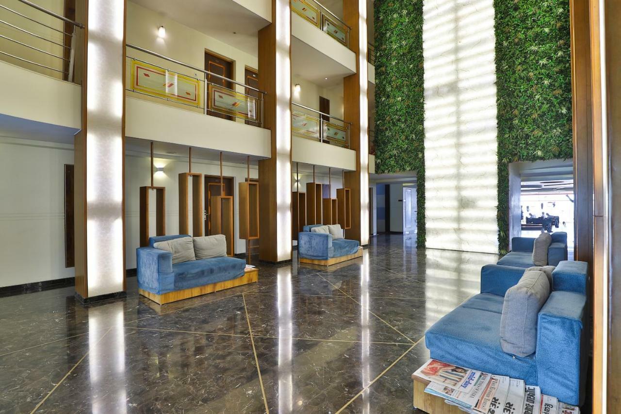 Palette - Hotel Ocean Inn Daman Dış mekan fotoğraf